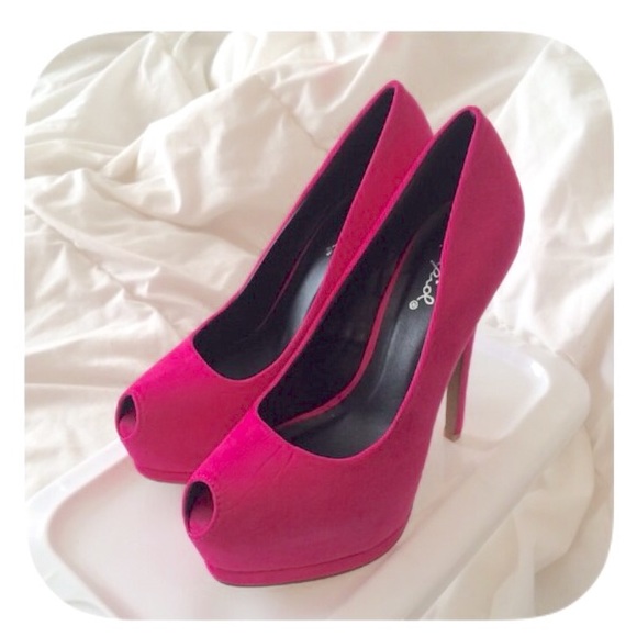 💖NWOB Pink Heels - Picture 2 of 4